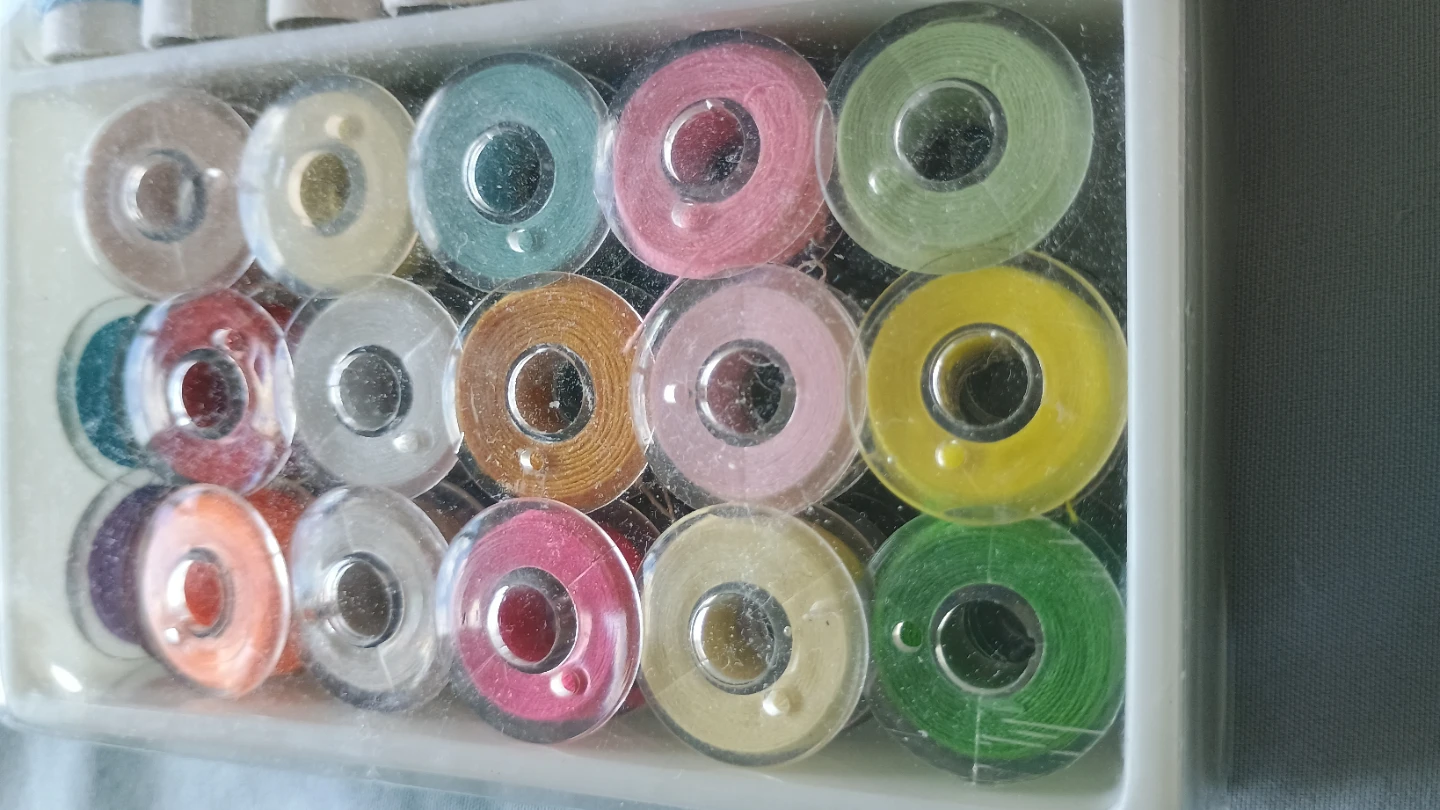 Sewing Thread and Bobbin Set - photo 3