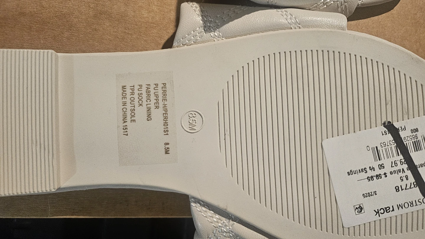 Steve Madden Perrie Quilted Slides White Size 8.5M - photo 2