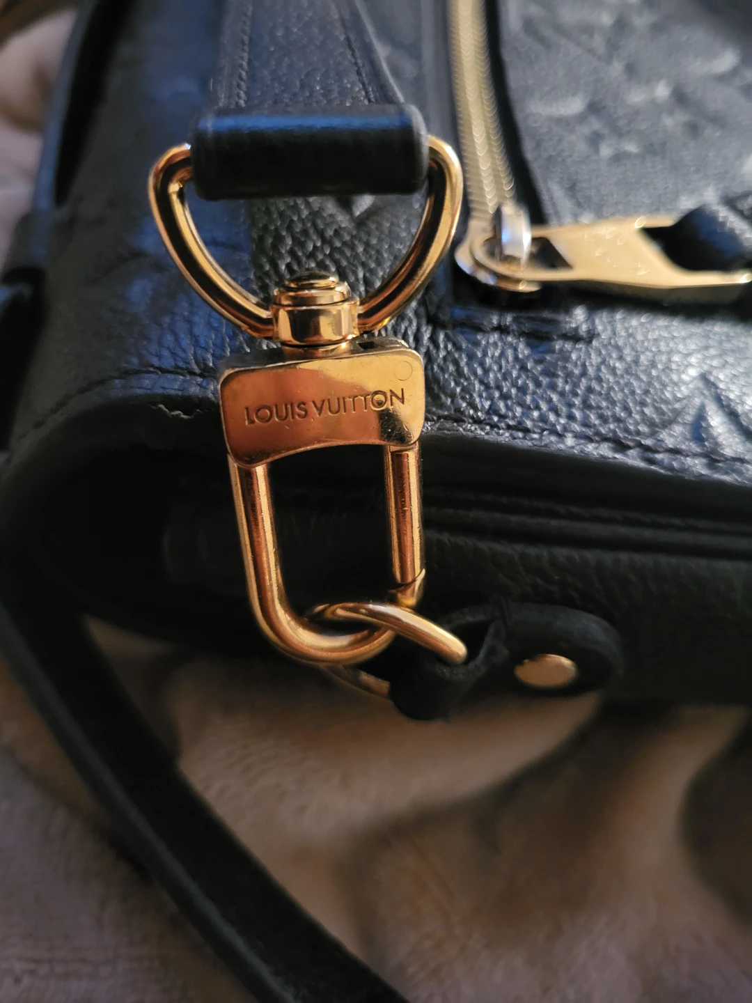 Louis Vuitton Black Monogram Empreinte Leather Bag - photo 2