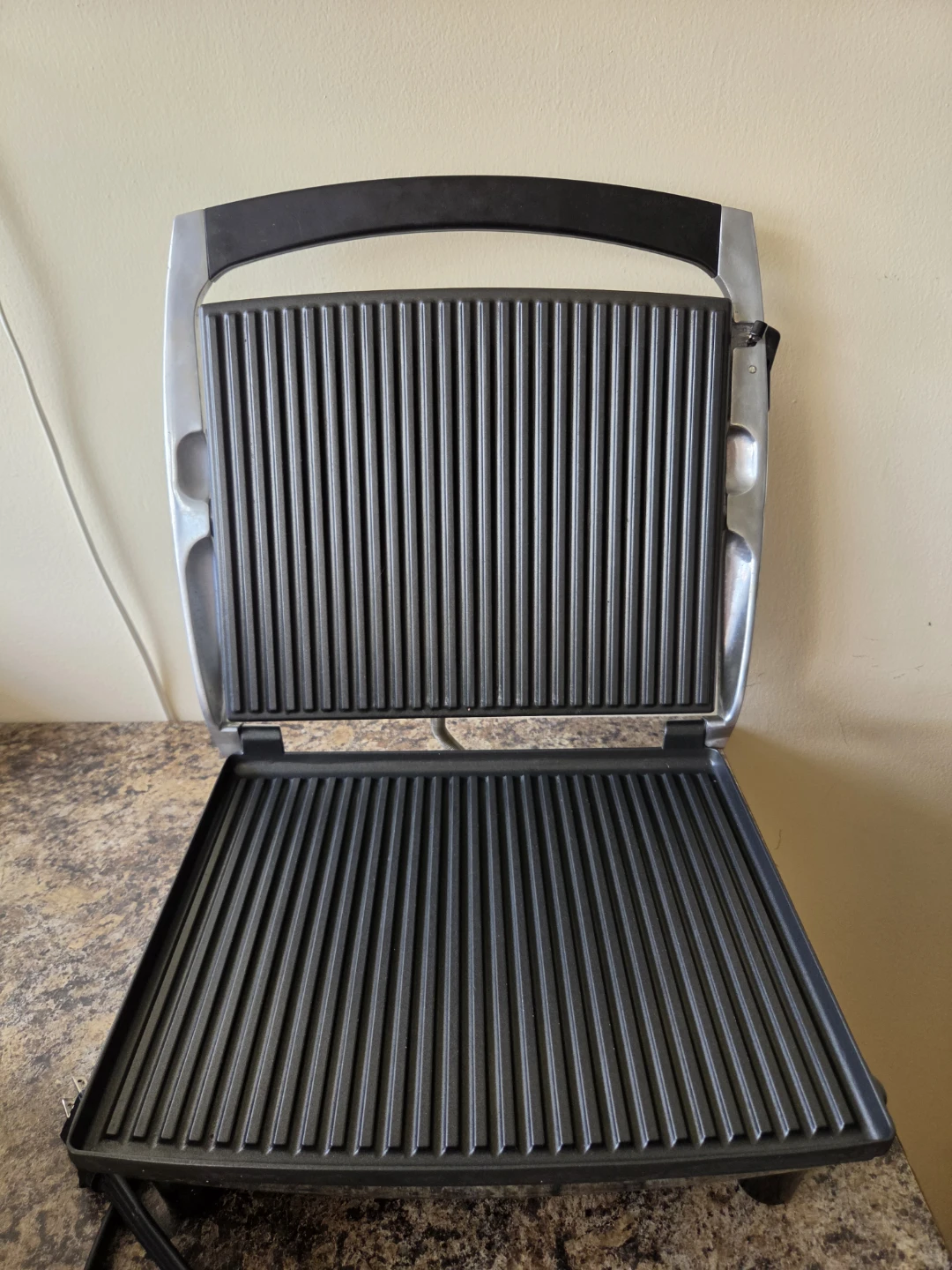 Panini Press / Contact Grill - photo 3
