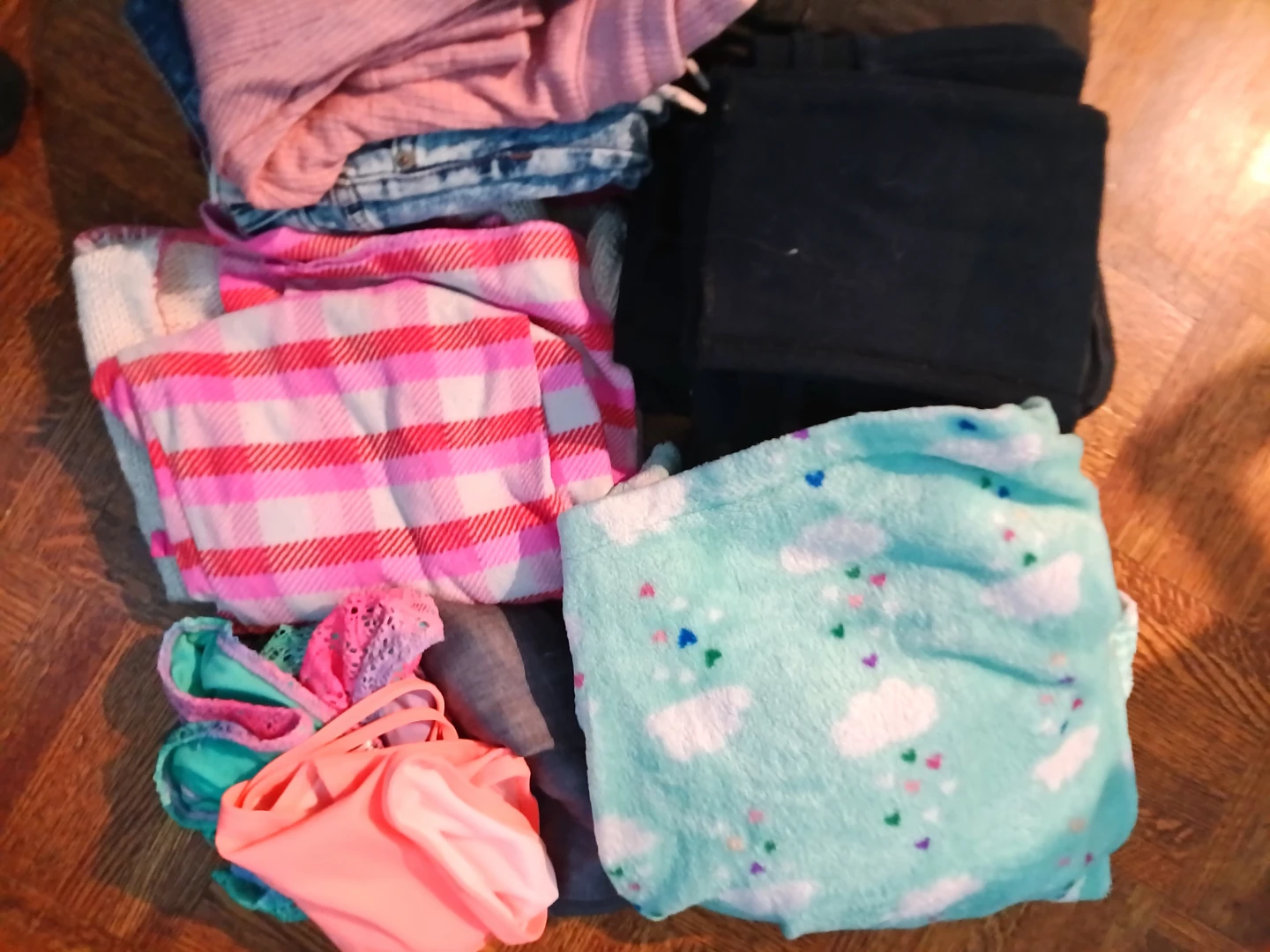 Assorted Girls Clothing Bundle - photo 4