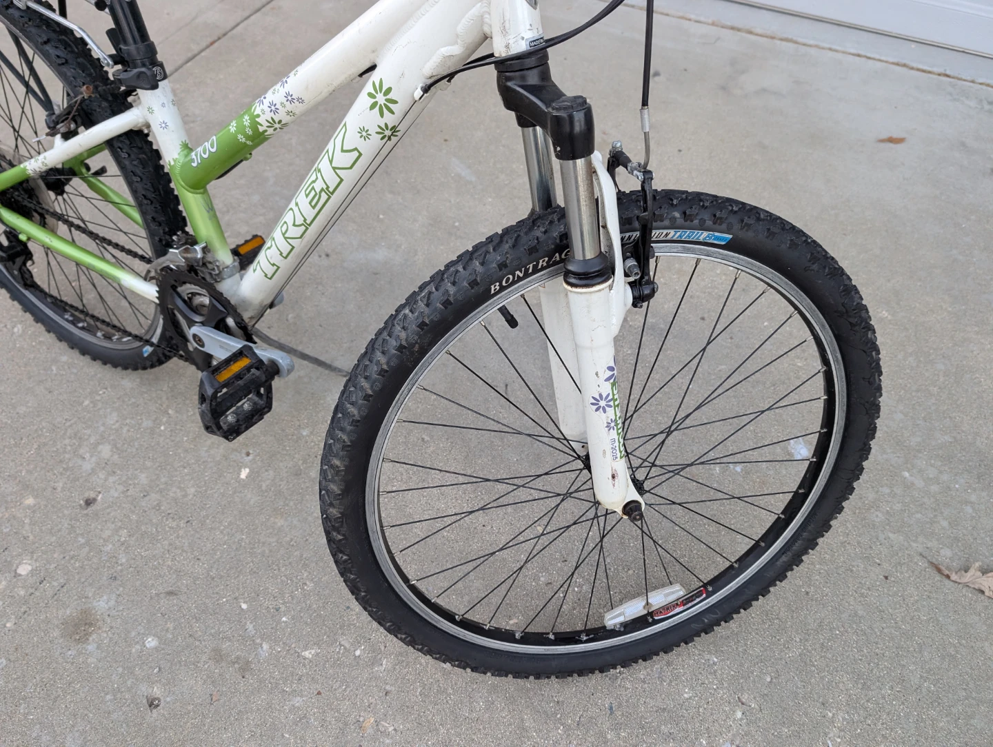 Trek 3700 Mountain Bike - photo 4