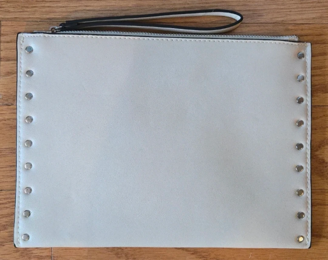MANGO brand embroidered clutch purse - photo 3