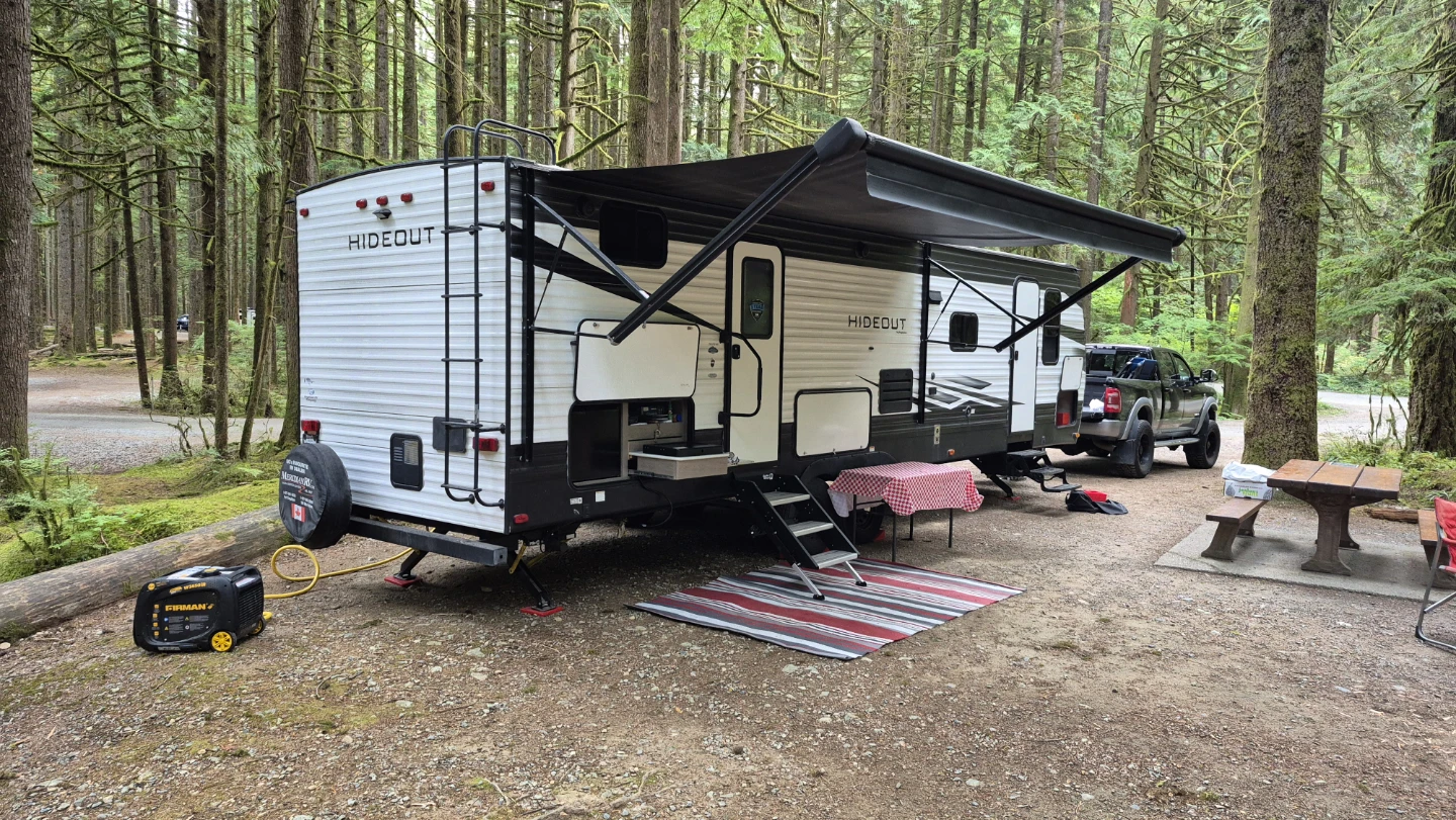 2021 Keystone HideOut Trailer