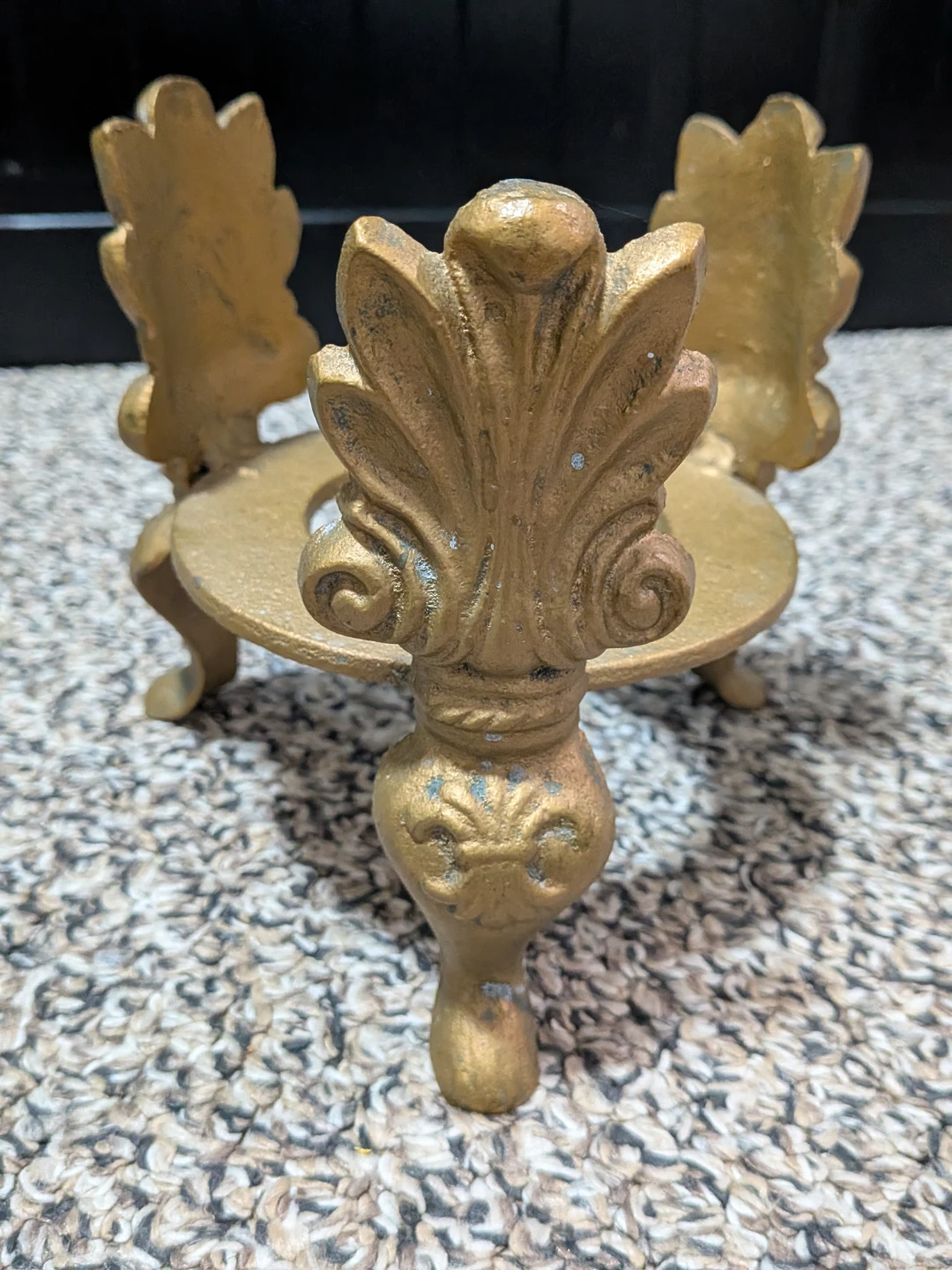 Metal Orb Stand - photo 3