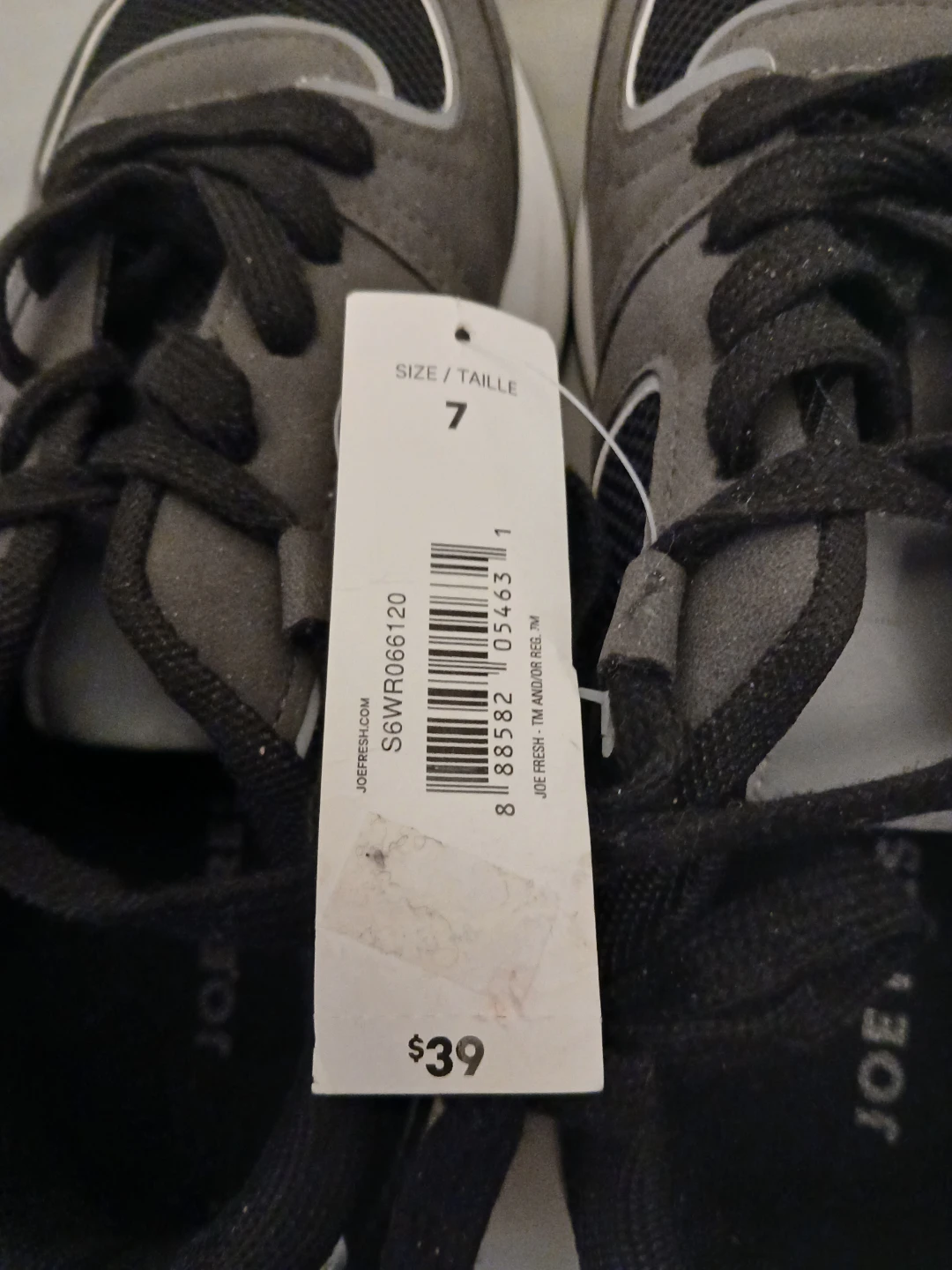 Bnwt. Joe Fresh shoes. Size 7. Firm price. - photo 2
