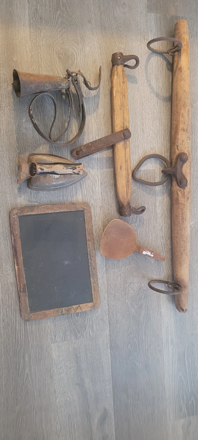 Miscellaneous antiques