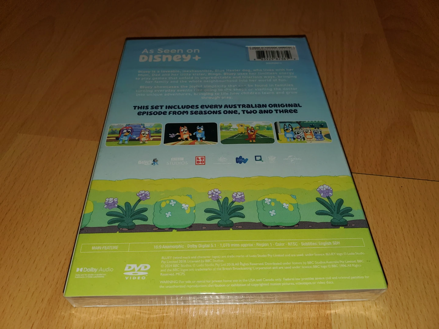 Sealed - Bluey Seasons 1-3 DVD Set - photo 2