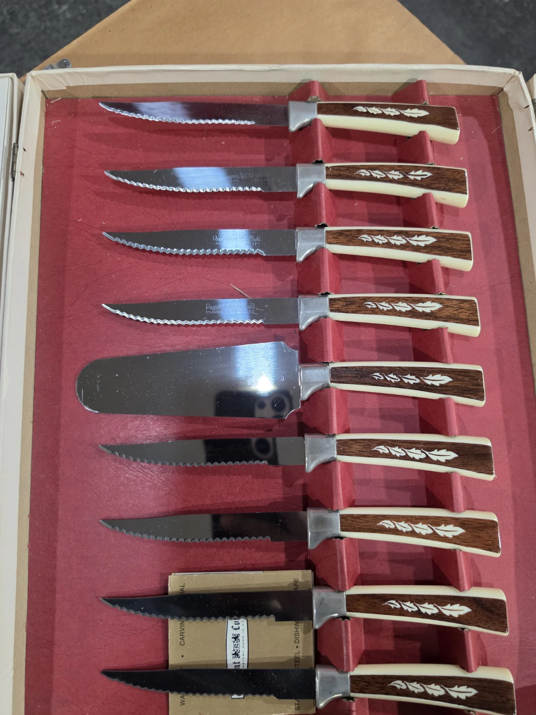 Regent Sheffield 19 Piece Treasure Chest Cutlery Set - photo 2