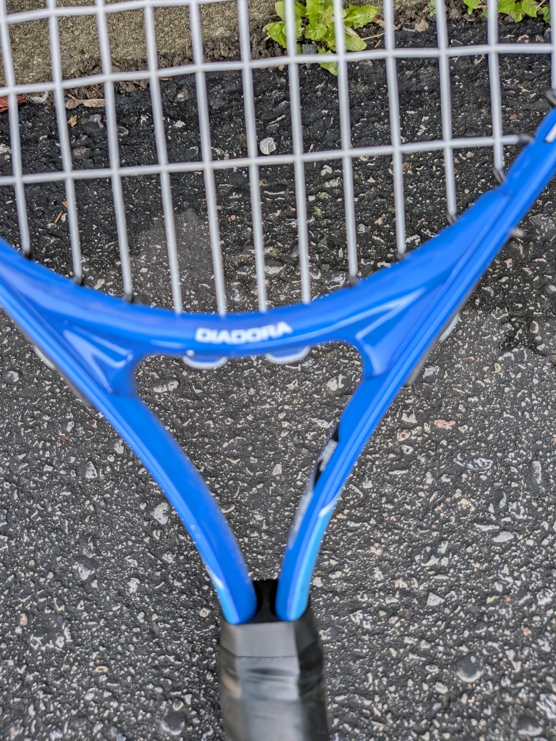 Assorted Tennis Rackets with Covers - photo 3