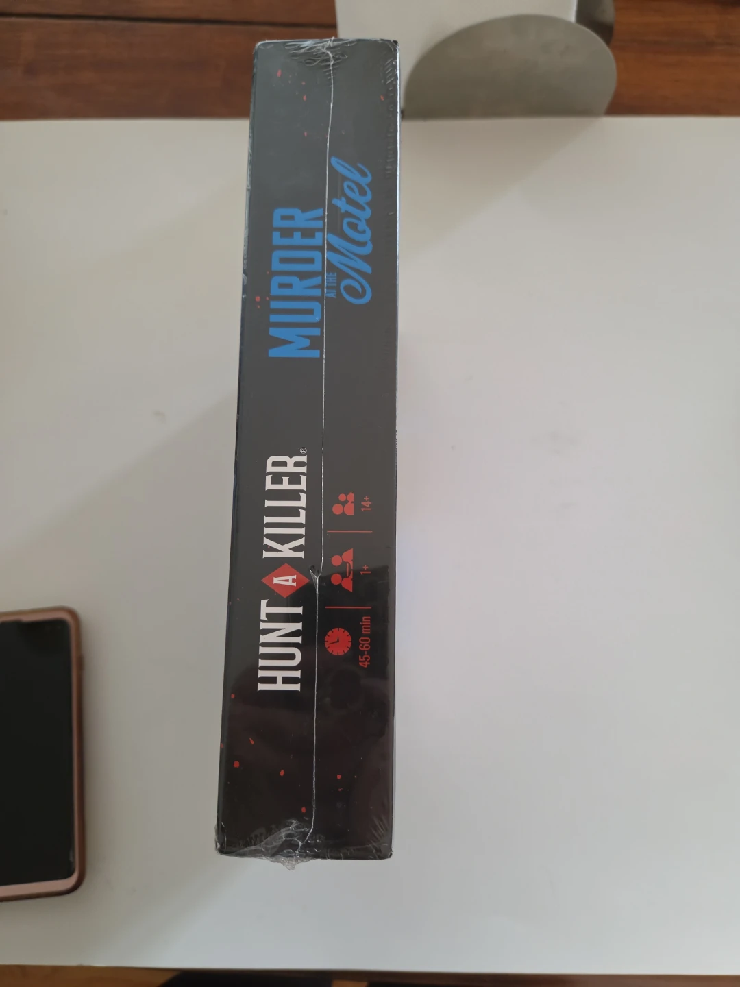 Hunt A Killer: Murder at the Motel Game - photo 3