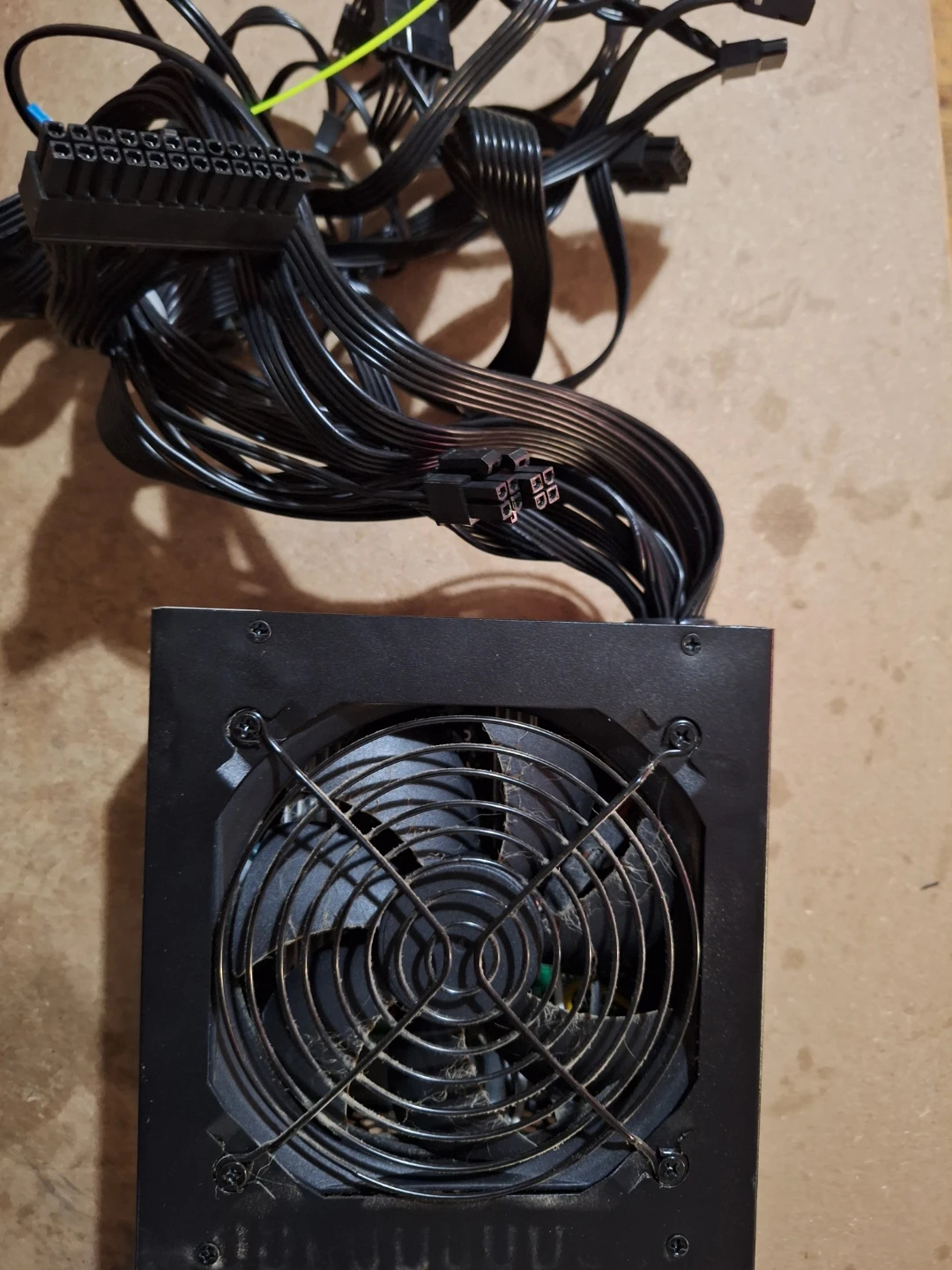 Pc 600w psu - photo 2
