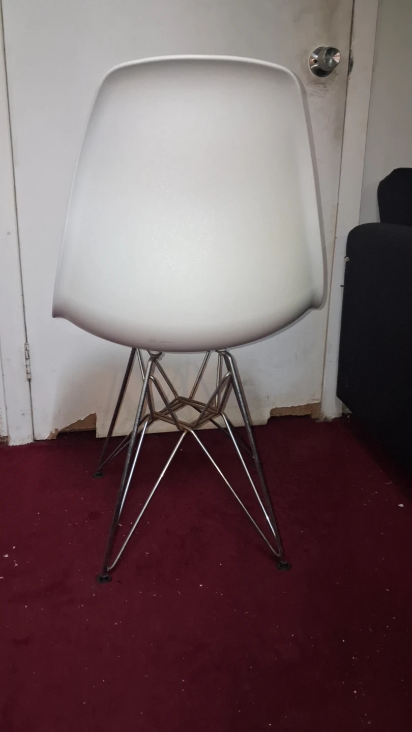 Eames Style Mid-Century Modern Chair - photo 2