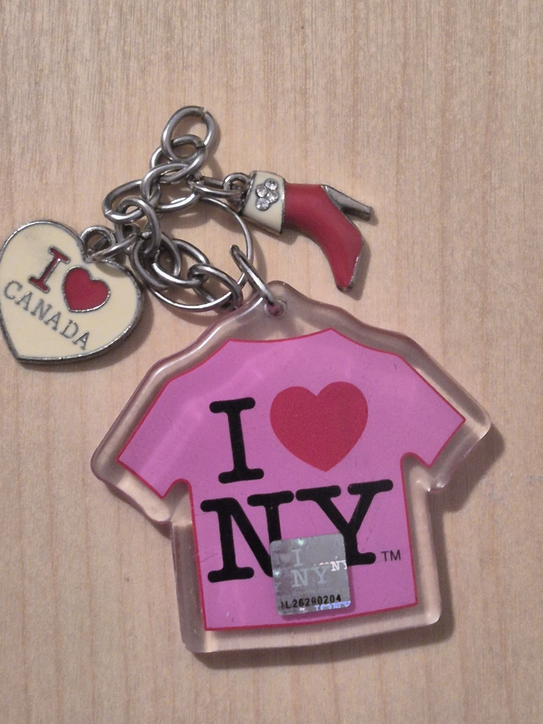 I Love NY/Canada T-Shirt Keychain