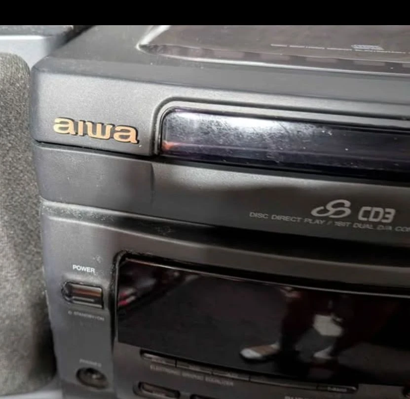 Aiwa NSX-V20 Stereo System - photo 3
