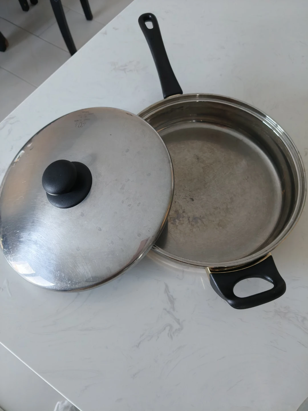 Stainless Steel Skillet with Lid - photo 2