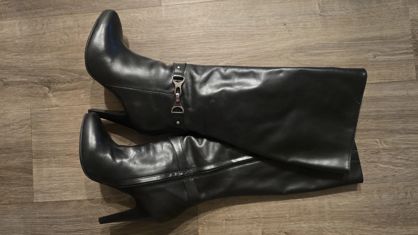 Geox Black Leather Heeled Boots Size 37 - photo 3