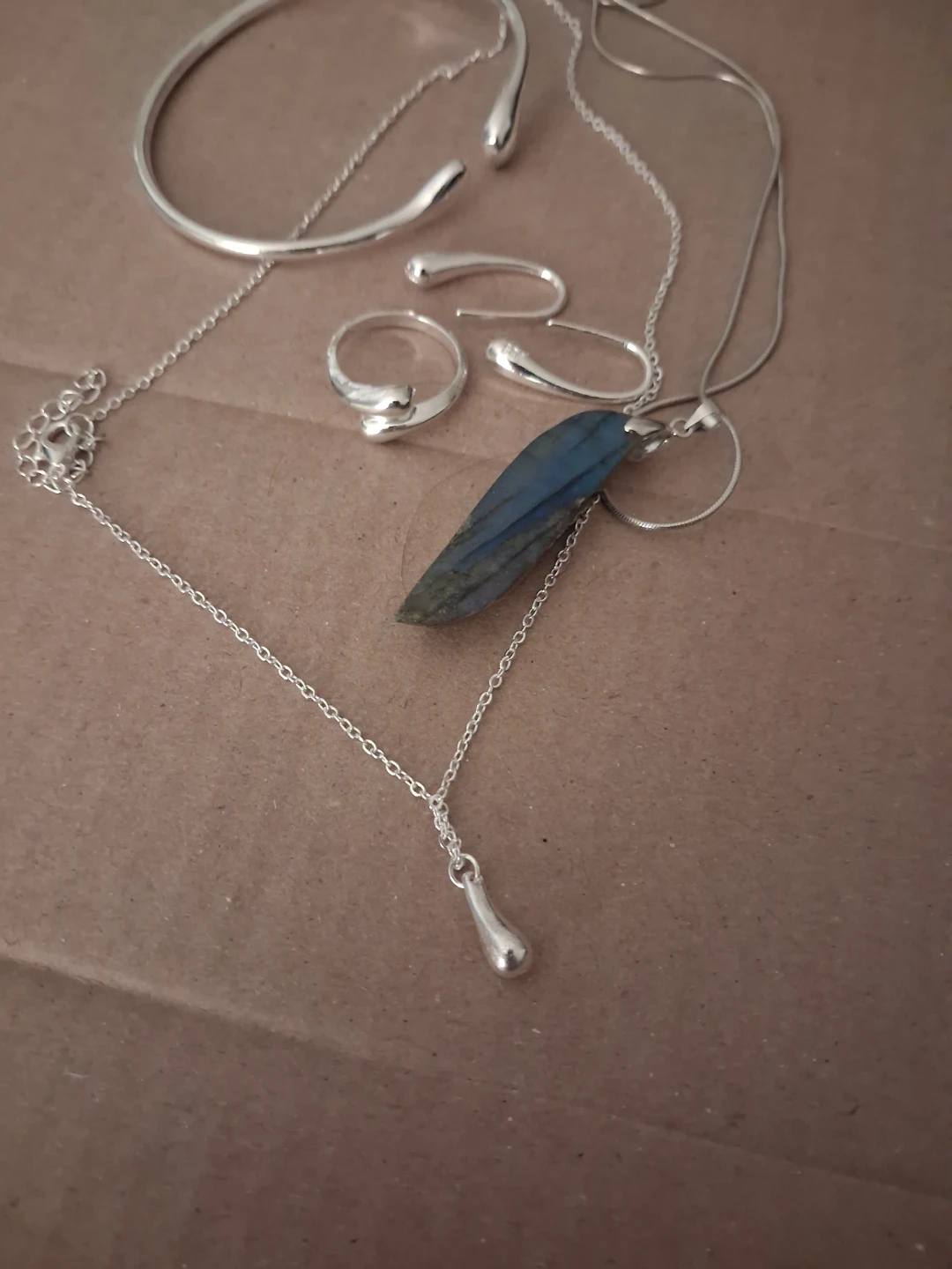 Silver Tear Drop Jewelry Set