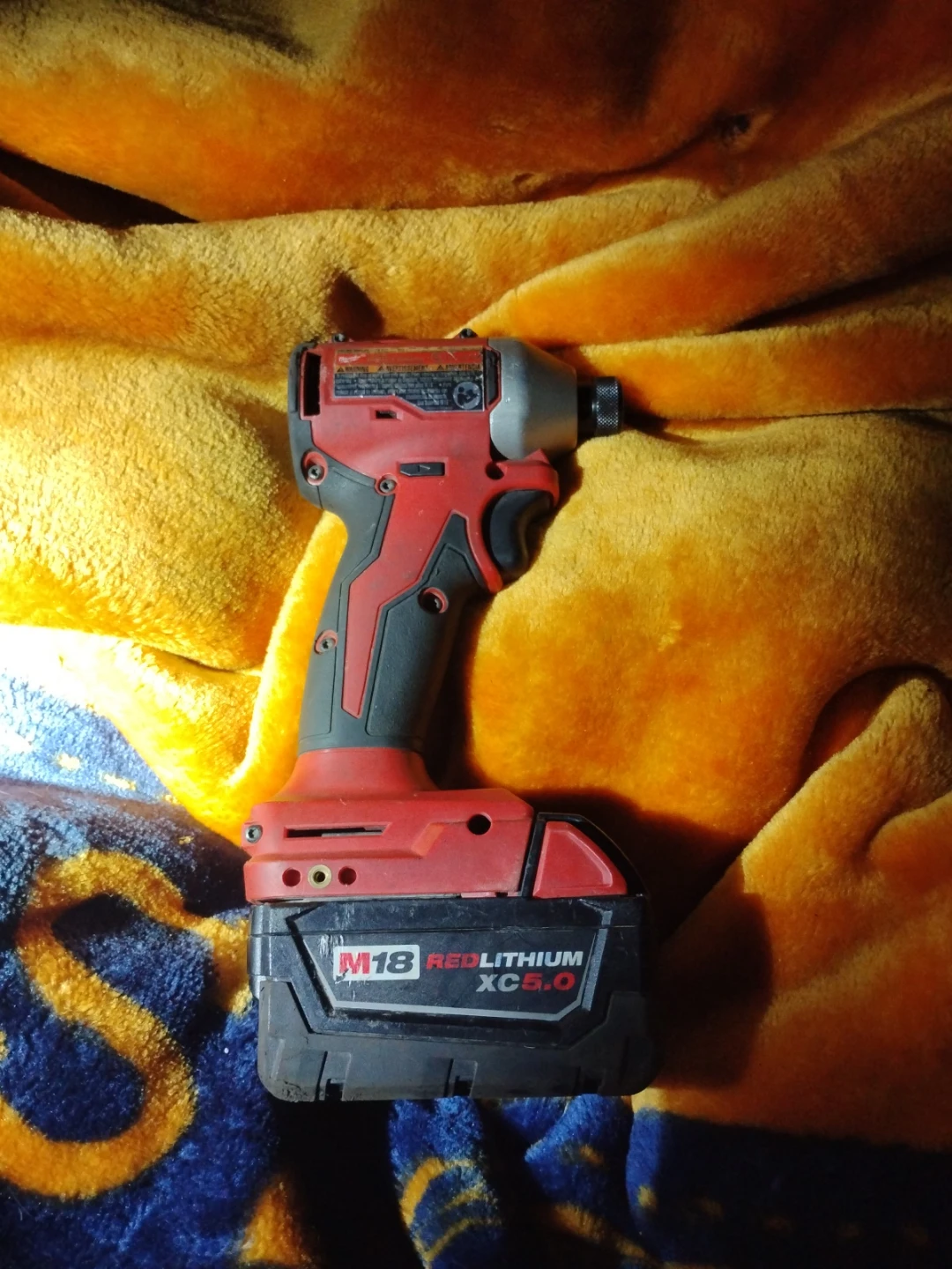 M-18 Brushless impact gun & xc5.0 red lithium battery