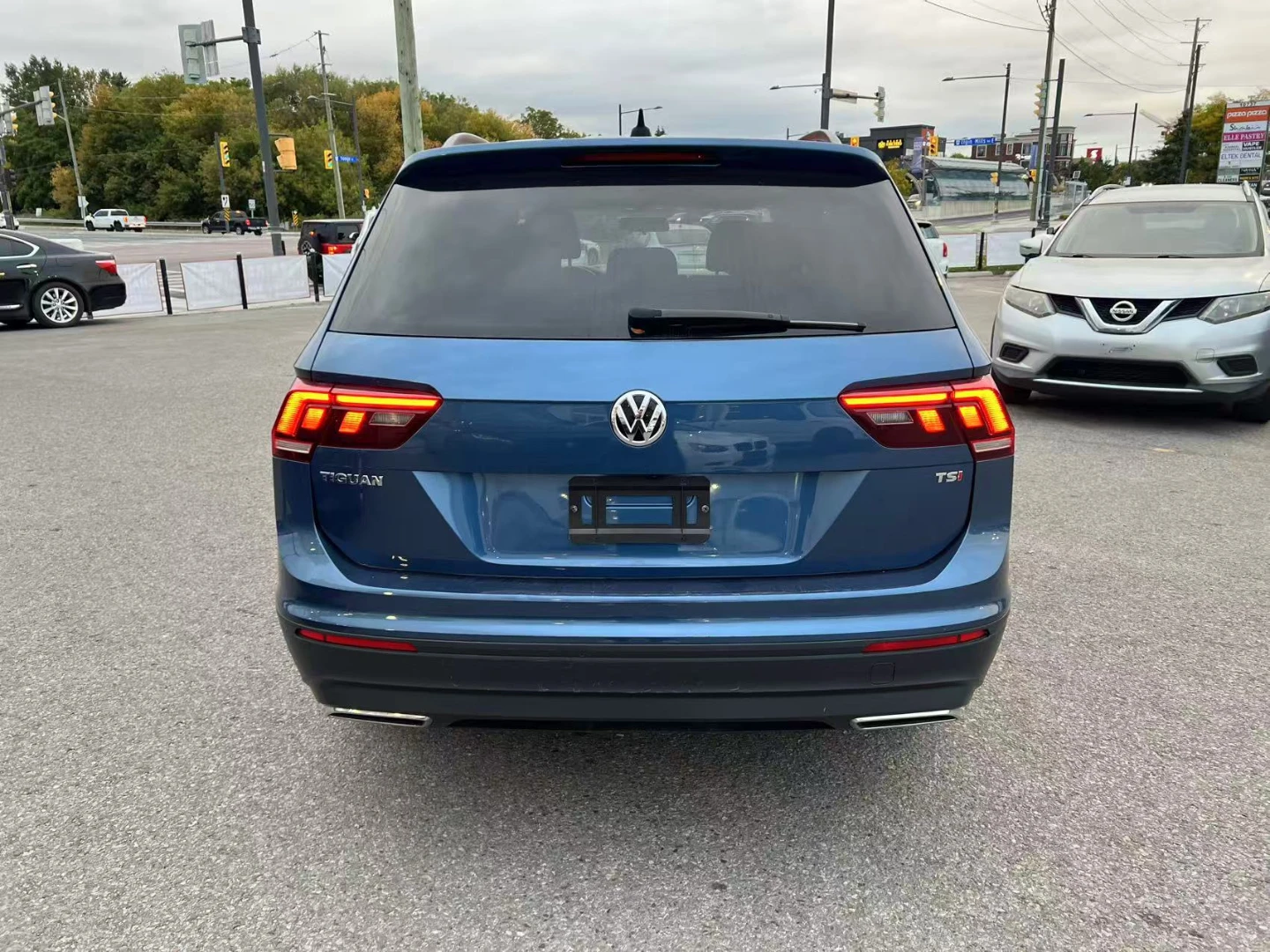 Volkswagen Tiguan TSI - photo 5