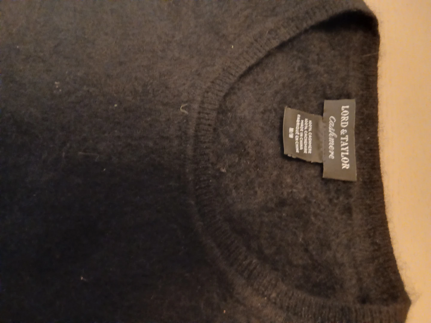 Small  Lord & Taylor Cashmere Sweater - Black - photo 2