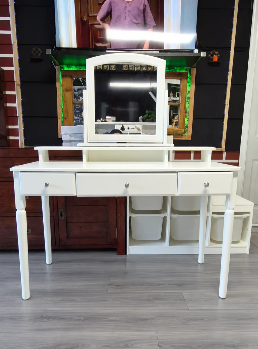 White Vanity Table with Mirror - photo 5