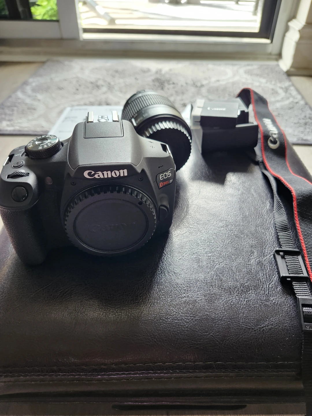 Canon EOS Rebel T7 Camera Kit - photo 3