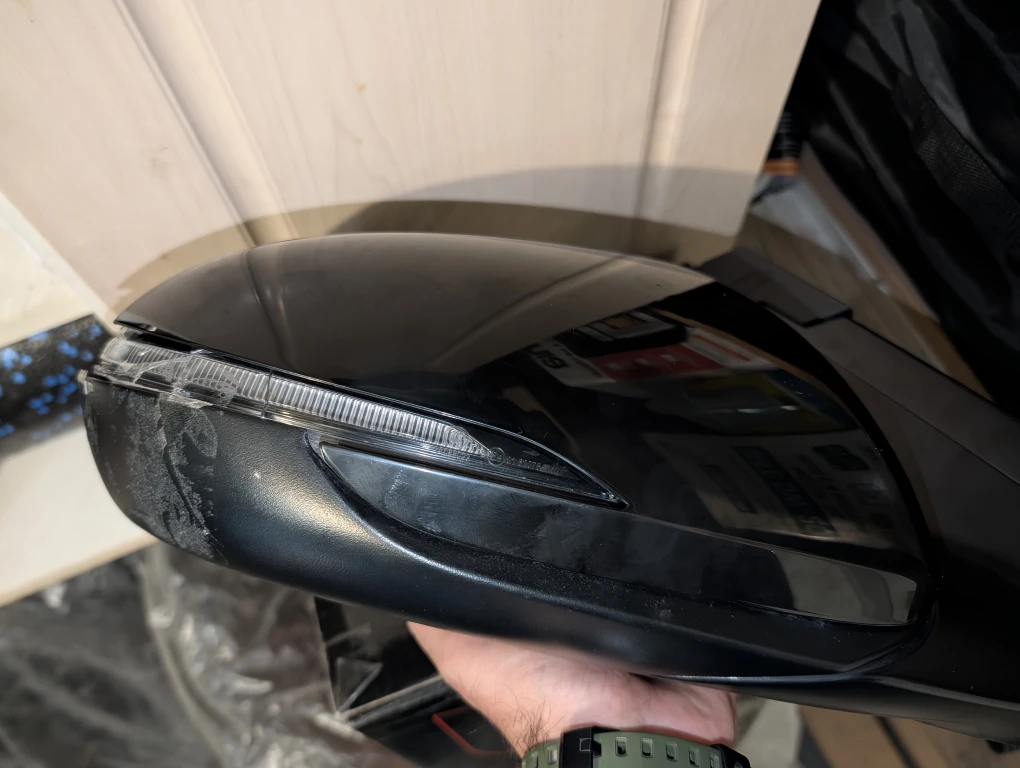 2019-2020 Hyundai Elantra Passenger Mirror Assembly (OEM) - photo 3