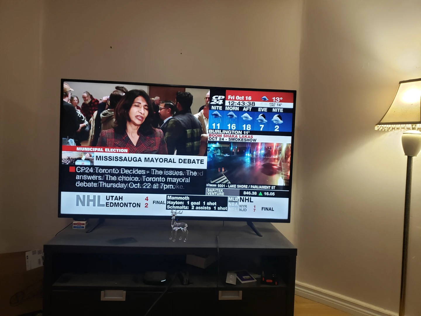 RCA 58 inch 4K Ultra HD Smart TV - photo 2