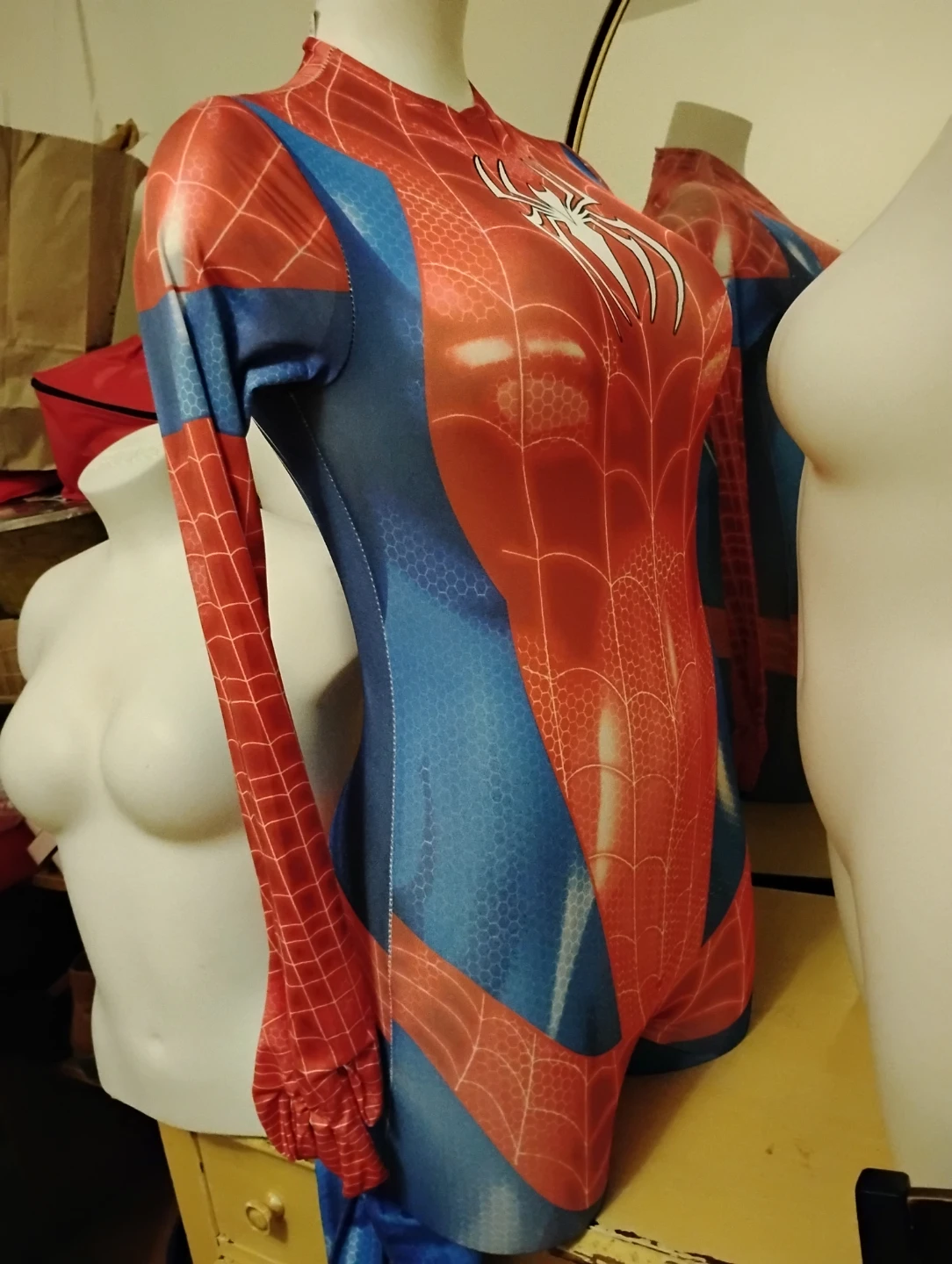 Spider-Man themed bodysuit costume - photo 4
