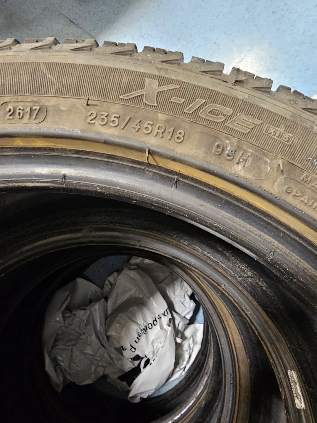 Michelin X-Ice Snow Tires 235/45R18