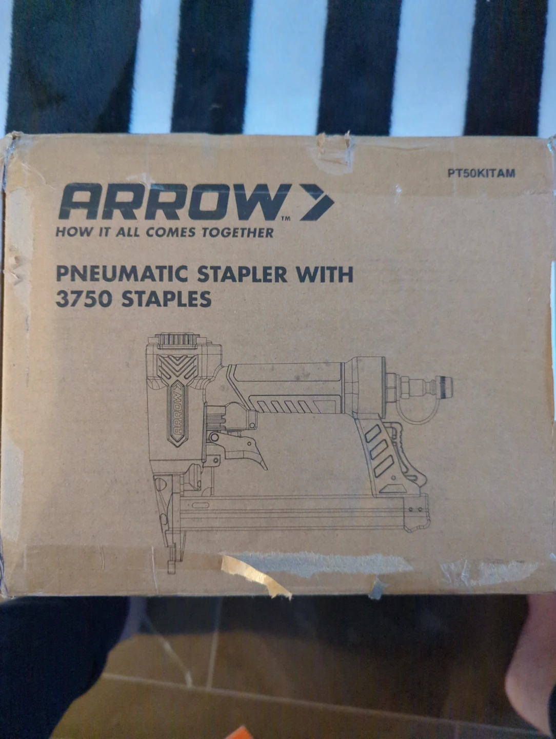 Arrow Pneumatic Stapler with 3750 Staples PT50KITAM