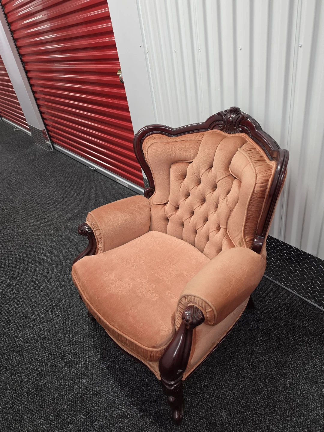 Vintage Tufted Armchair in Peach Velvet