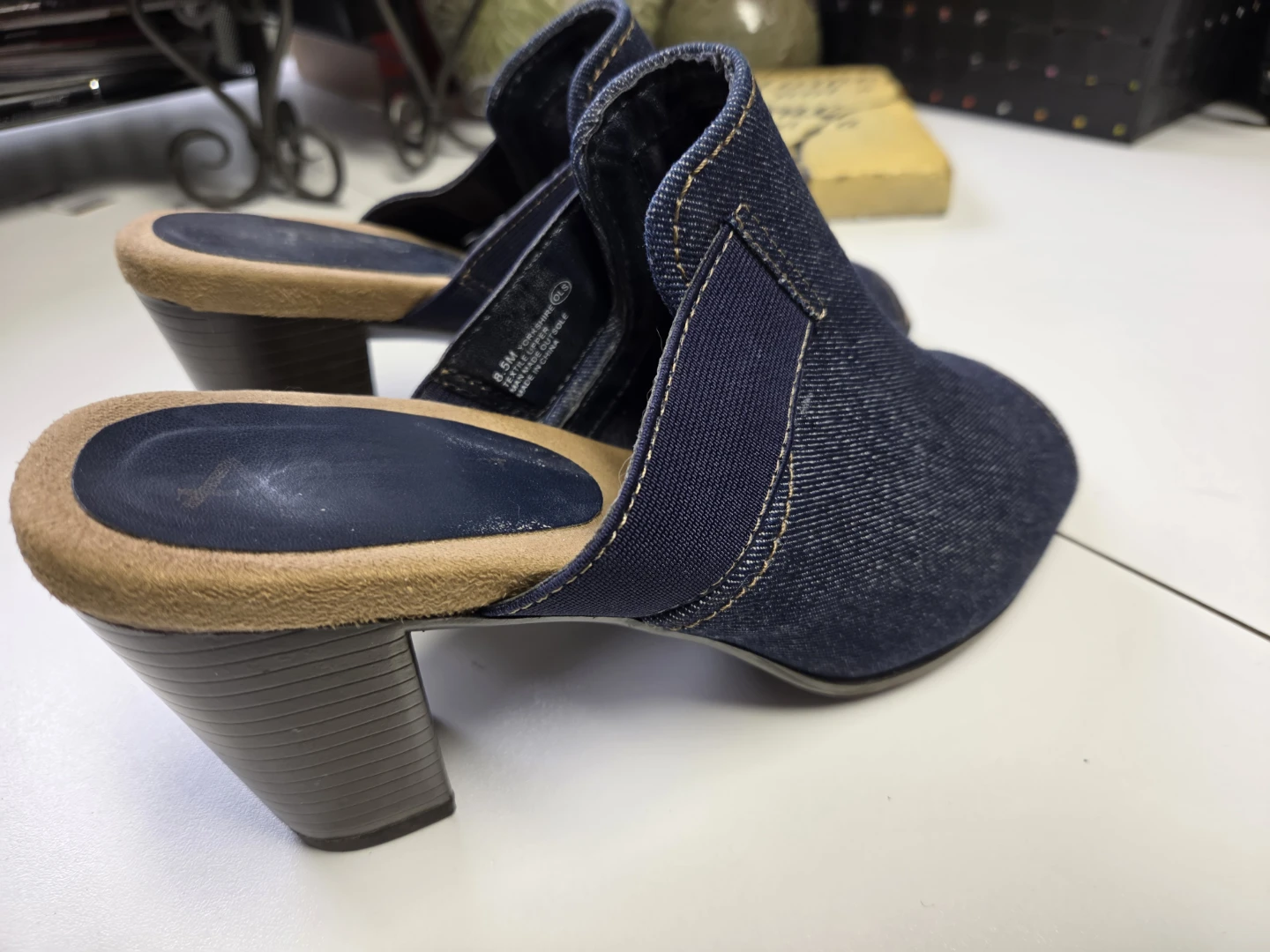 Aerosoles Denim Mule Heels Size 8.5M - photo 2