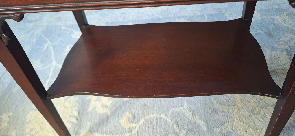 Vintage Mahogany Side Table - photo 3
