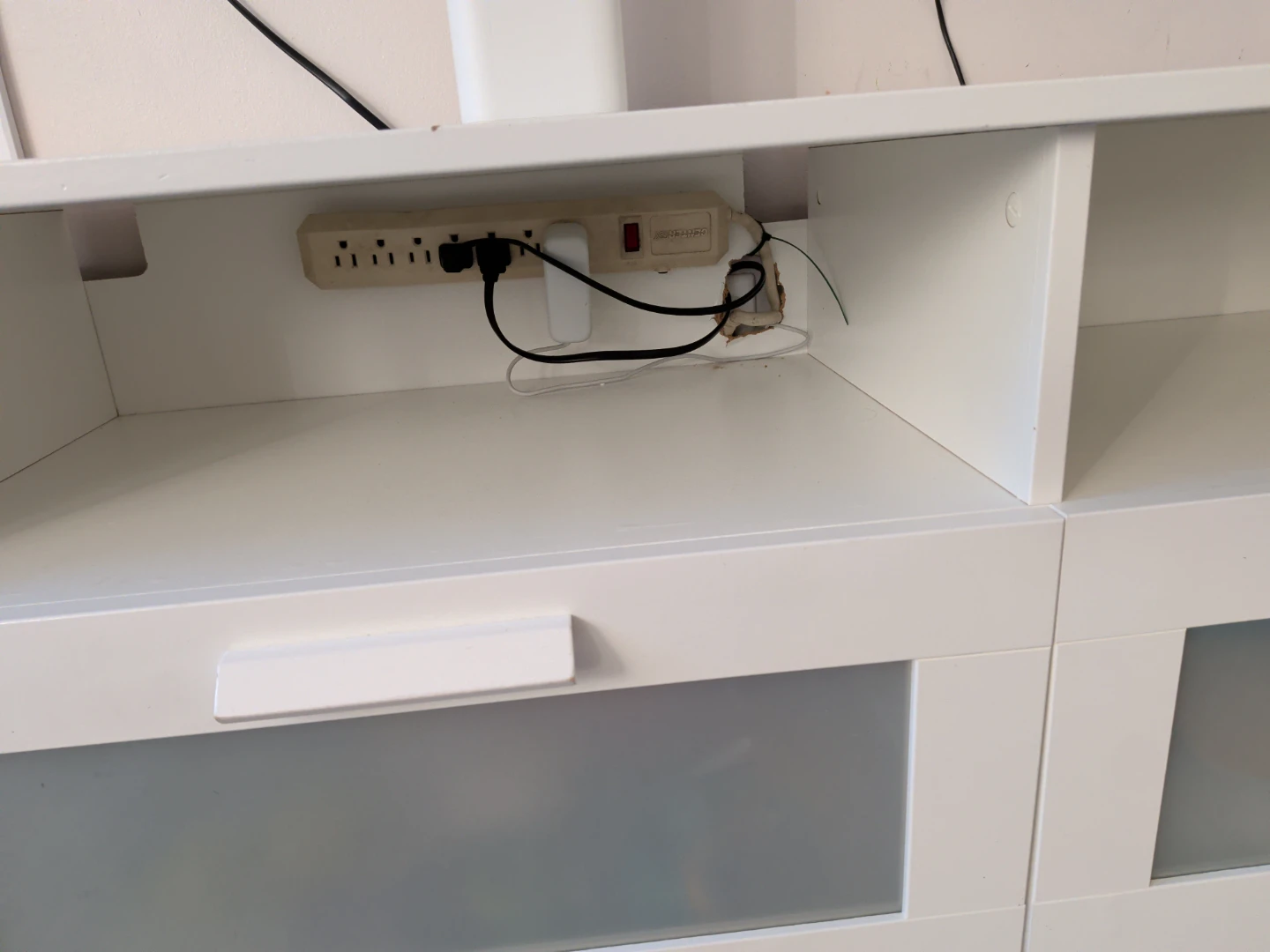 IKEA Besta TV Unit White - photo 4