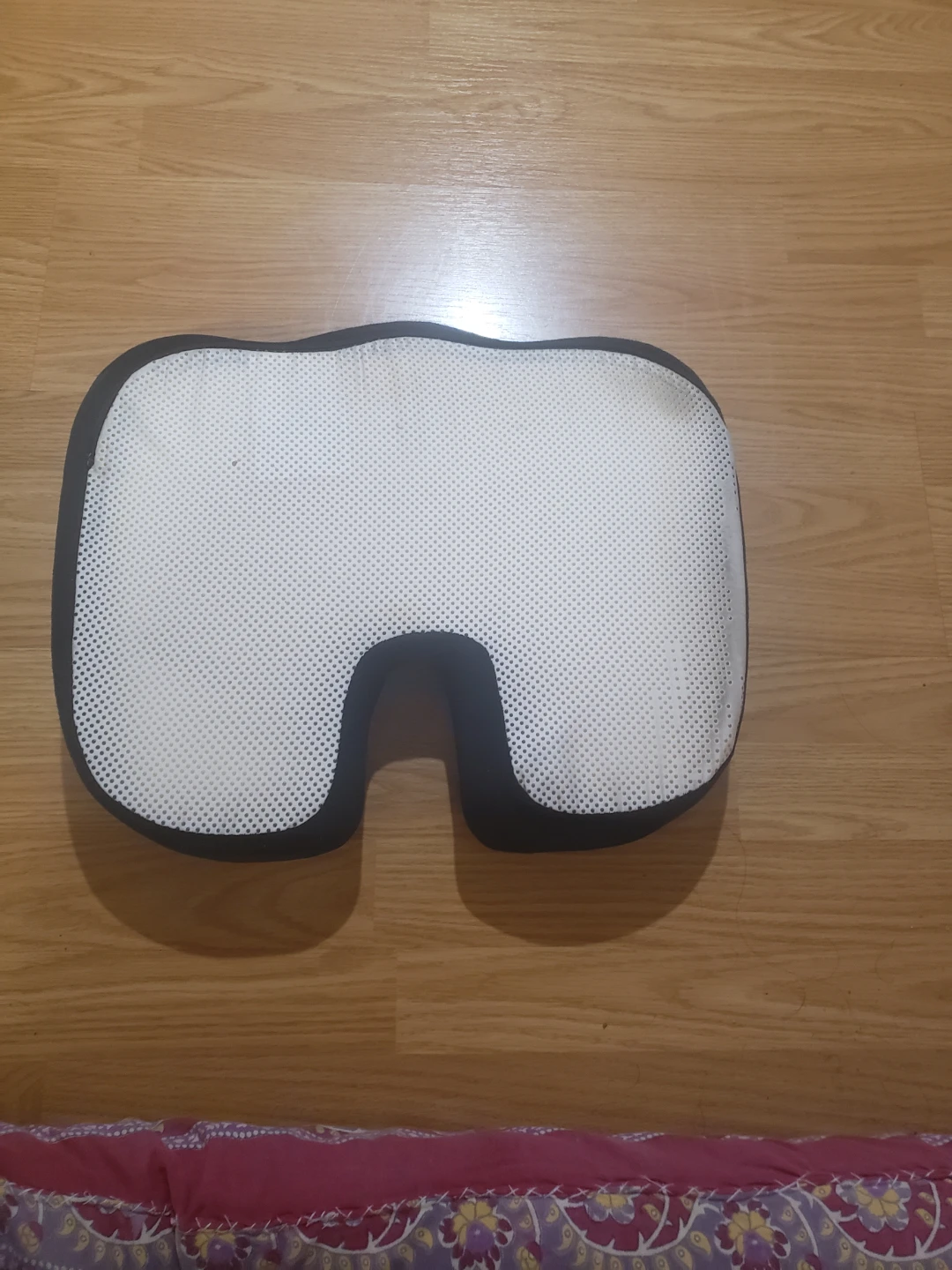 Everlasting Comfort memory foam seat cushion - photo 5