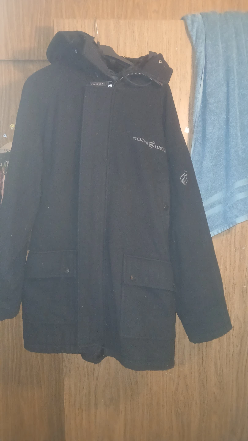 Men's fashion coat Rocawear  size Large