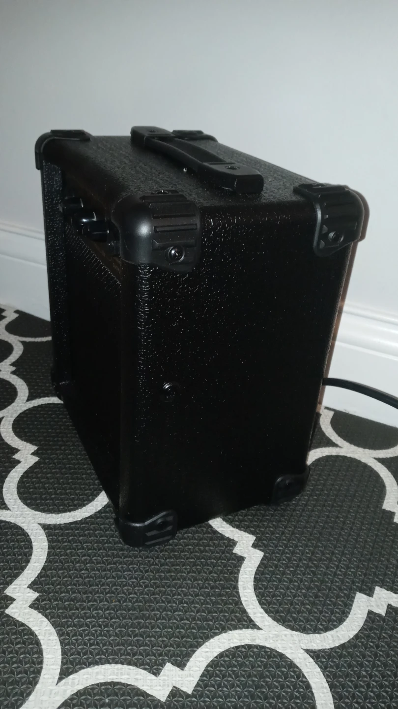 Epoch G-10 Guitar Amplifier - photo 2