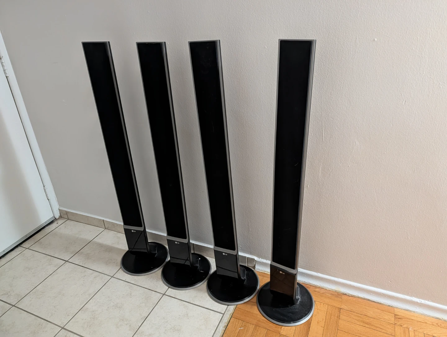 Set of 4 LG Tallboy Speakers