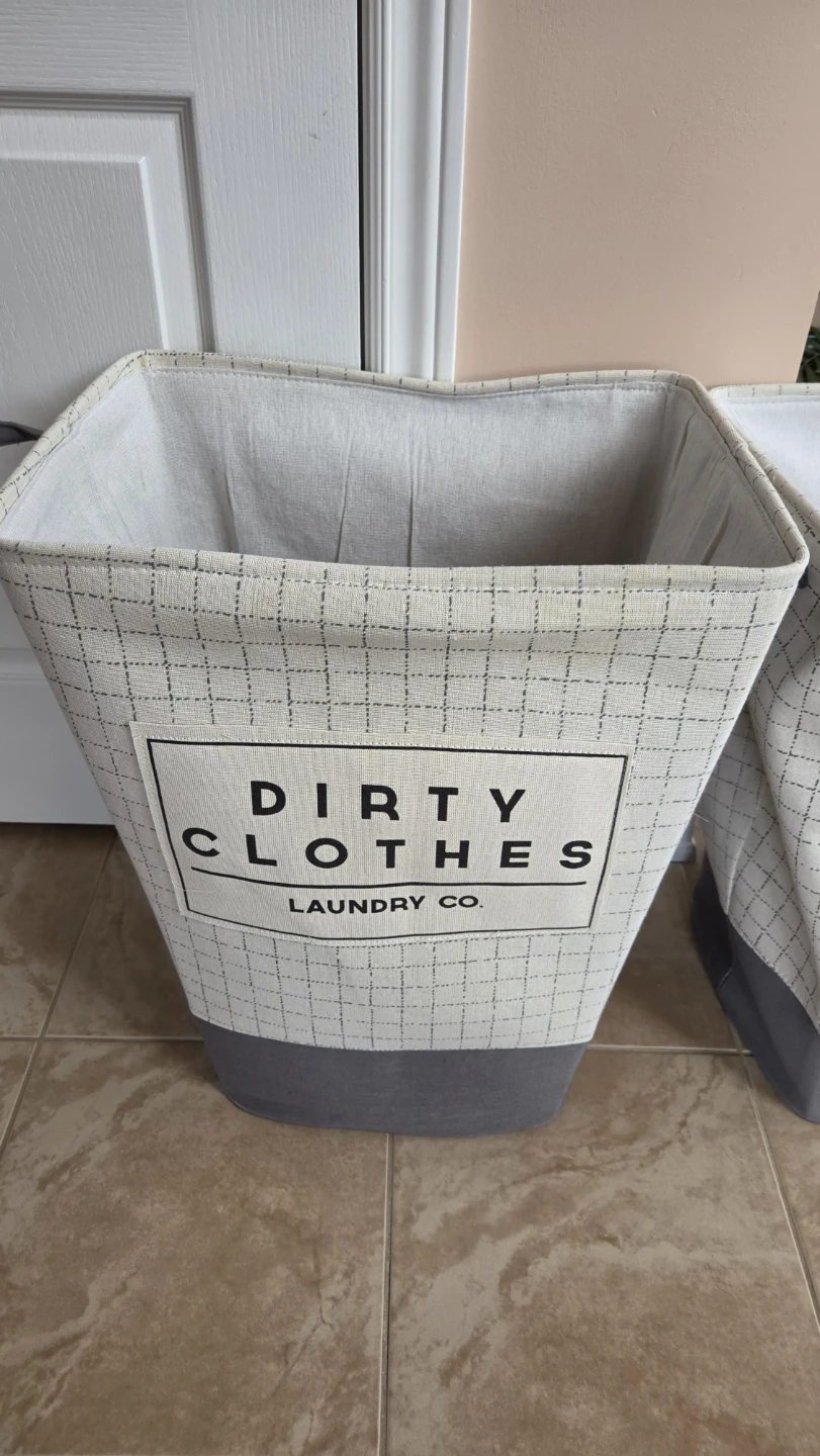 Set of 2 Laundry Baskets, both for $20 - photo 2