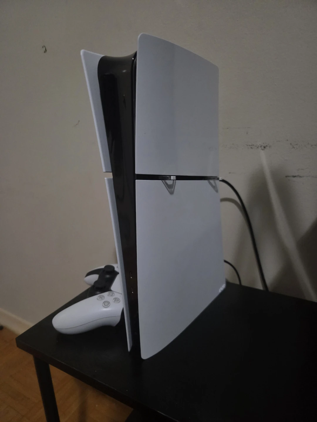 Ps5 slim digital,  original box (mint condition) with controller - photo 2
