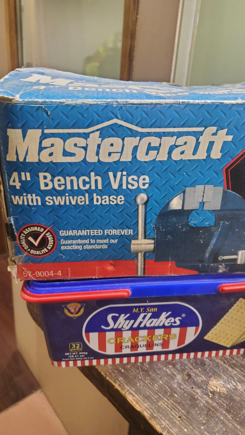 Mastercraft 4" Bench Vise with Swivel Base