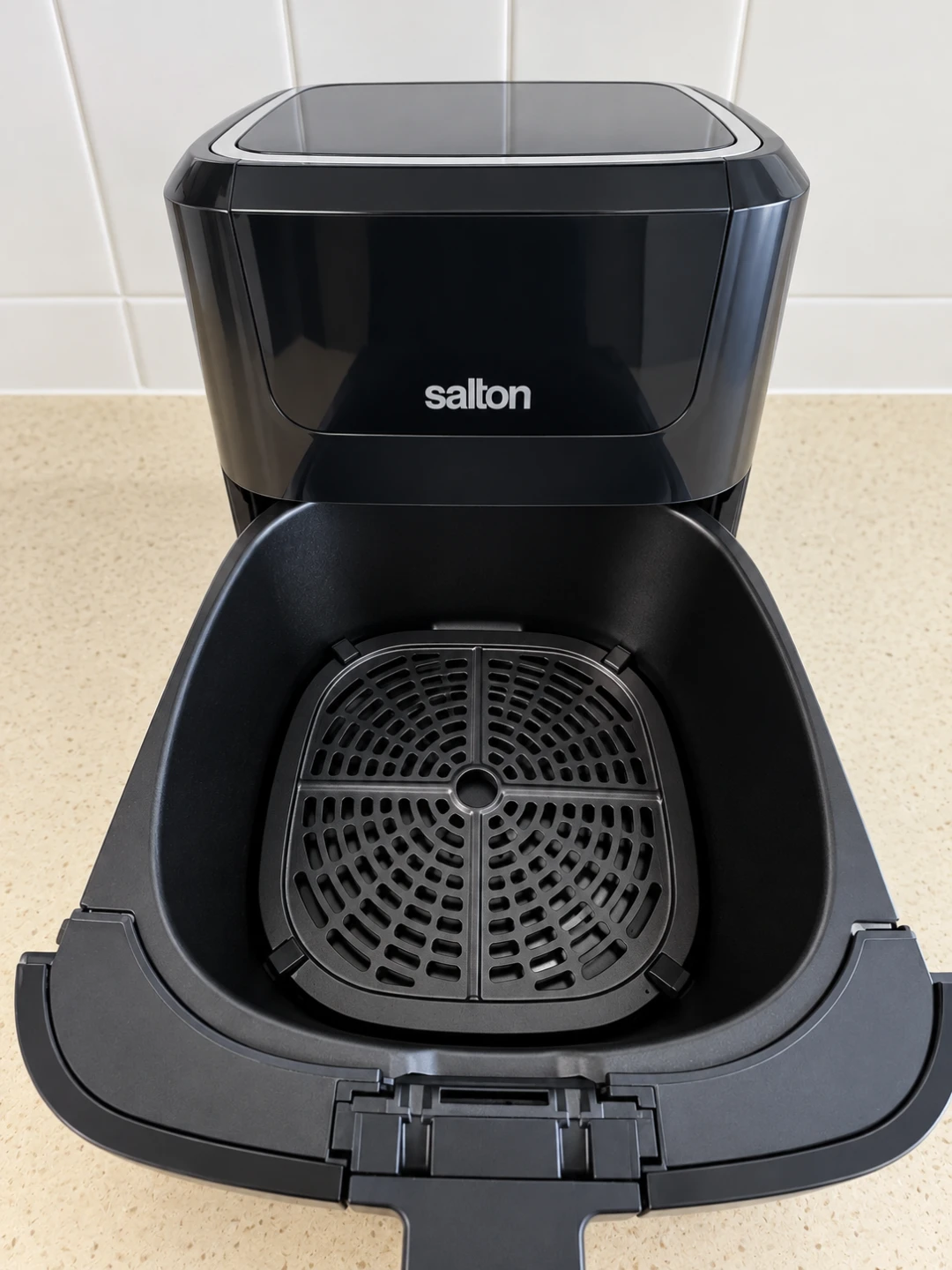 Salton Air Fryer - photo 3