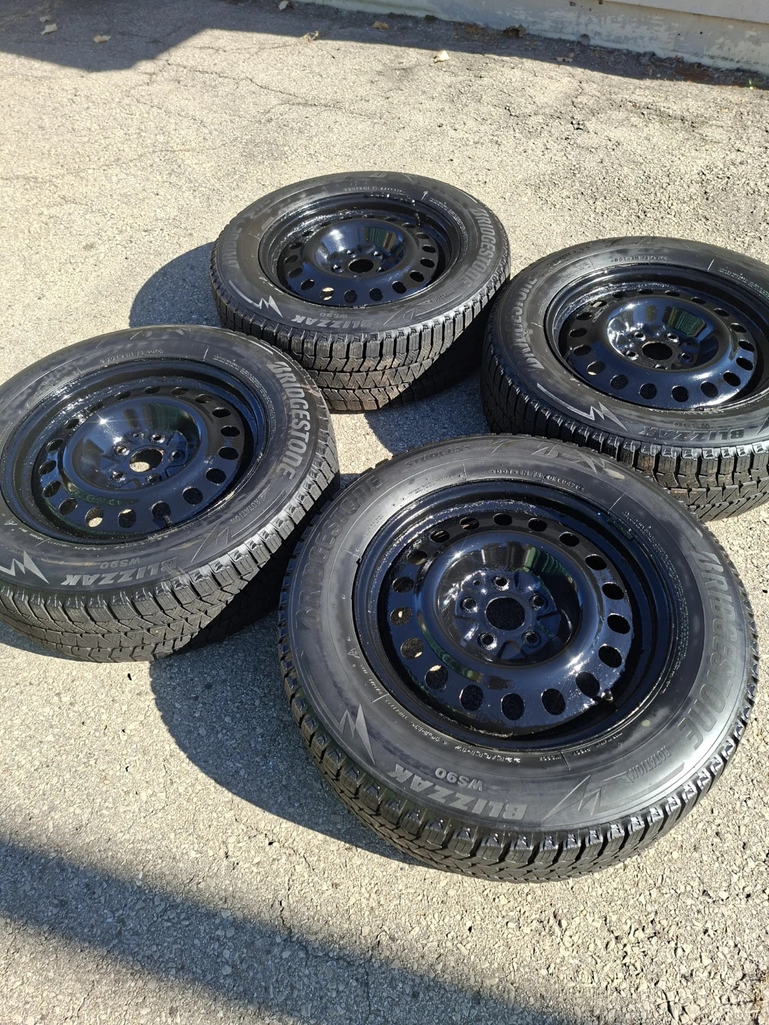 Bridgestone Blizzak WS90 17inch Rims - photo 4