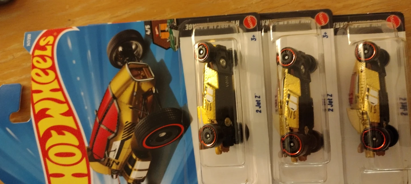 3 New Hot Wheels 2 Jet Z Die-Cast Cars - photo 3