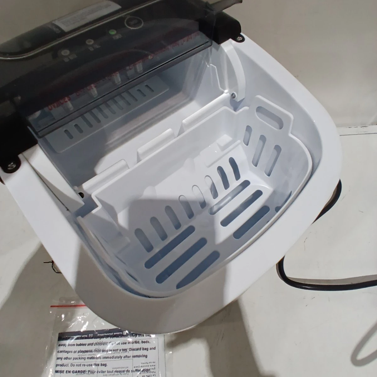 Euhomy Ice Maker- New- missing ice scoop - photo 2