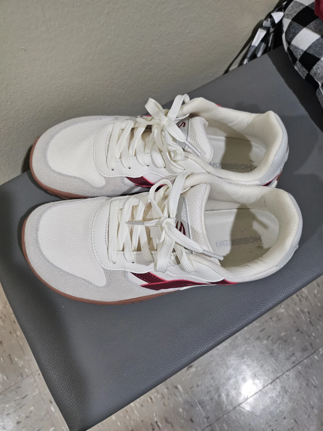 Hobibear Sneakers
