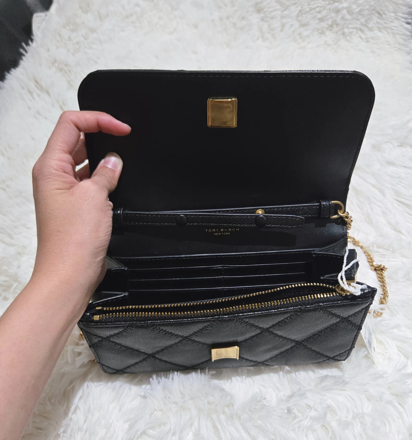 New Authenticated Tory Burch Willa Glazed Chain Wallet - photo 3