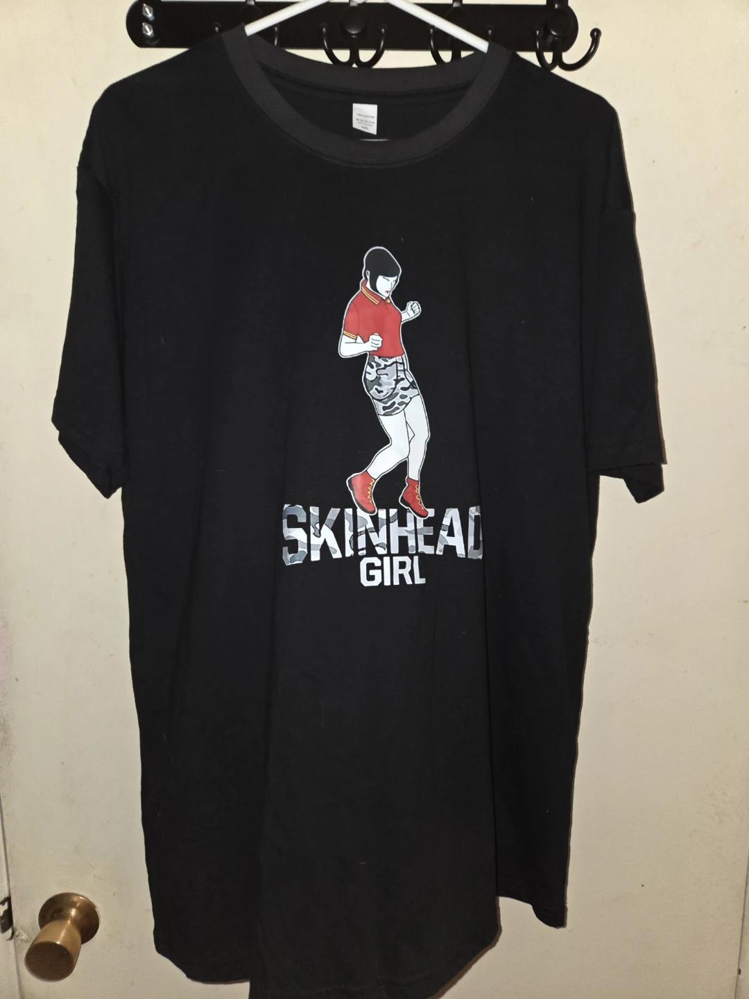 'Sk*nhead Girl' Graphic T-Shirt in a Men's 4XL(runs small)